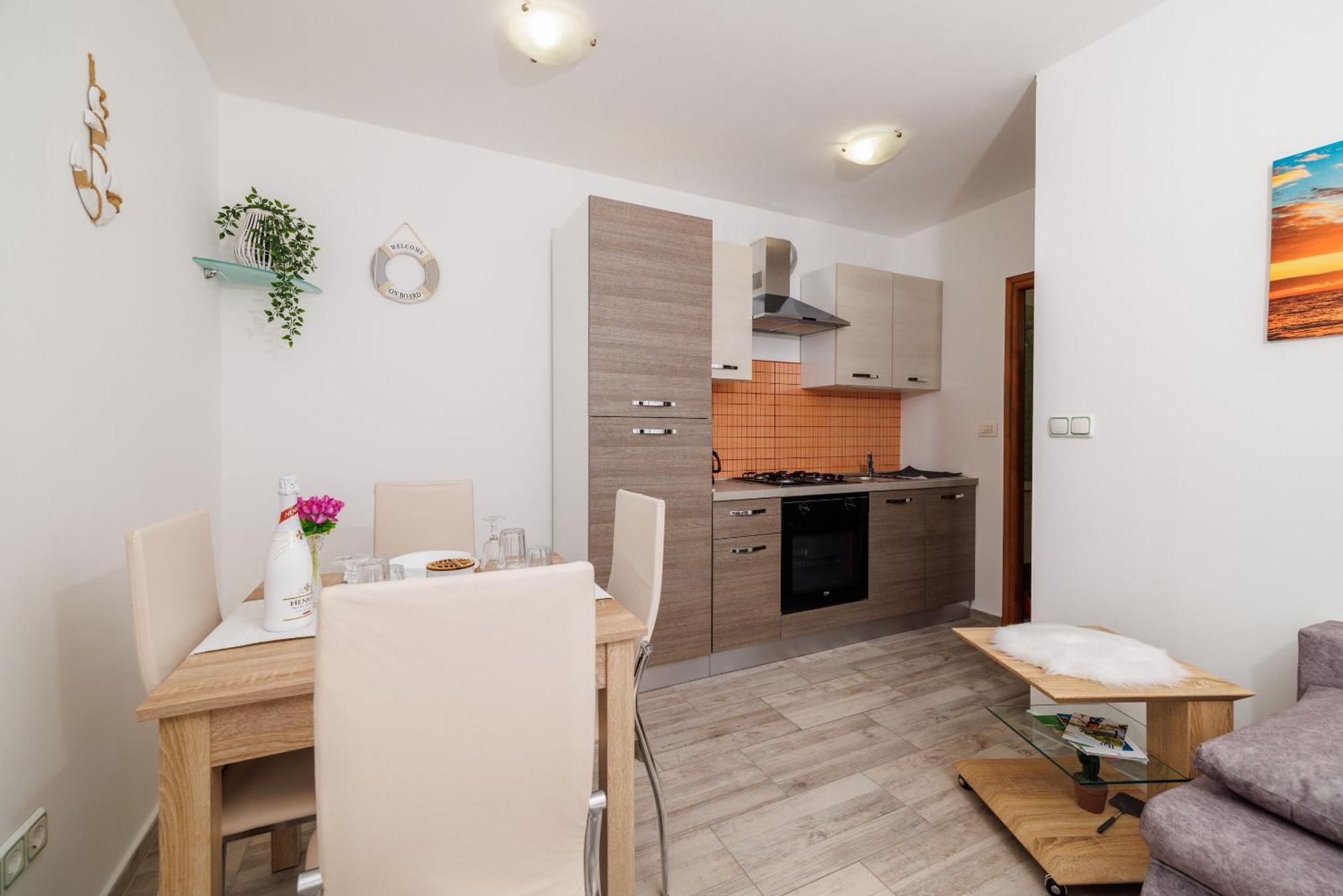 Apartments Luna Crikvenica Exterior foto